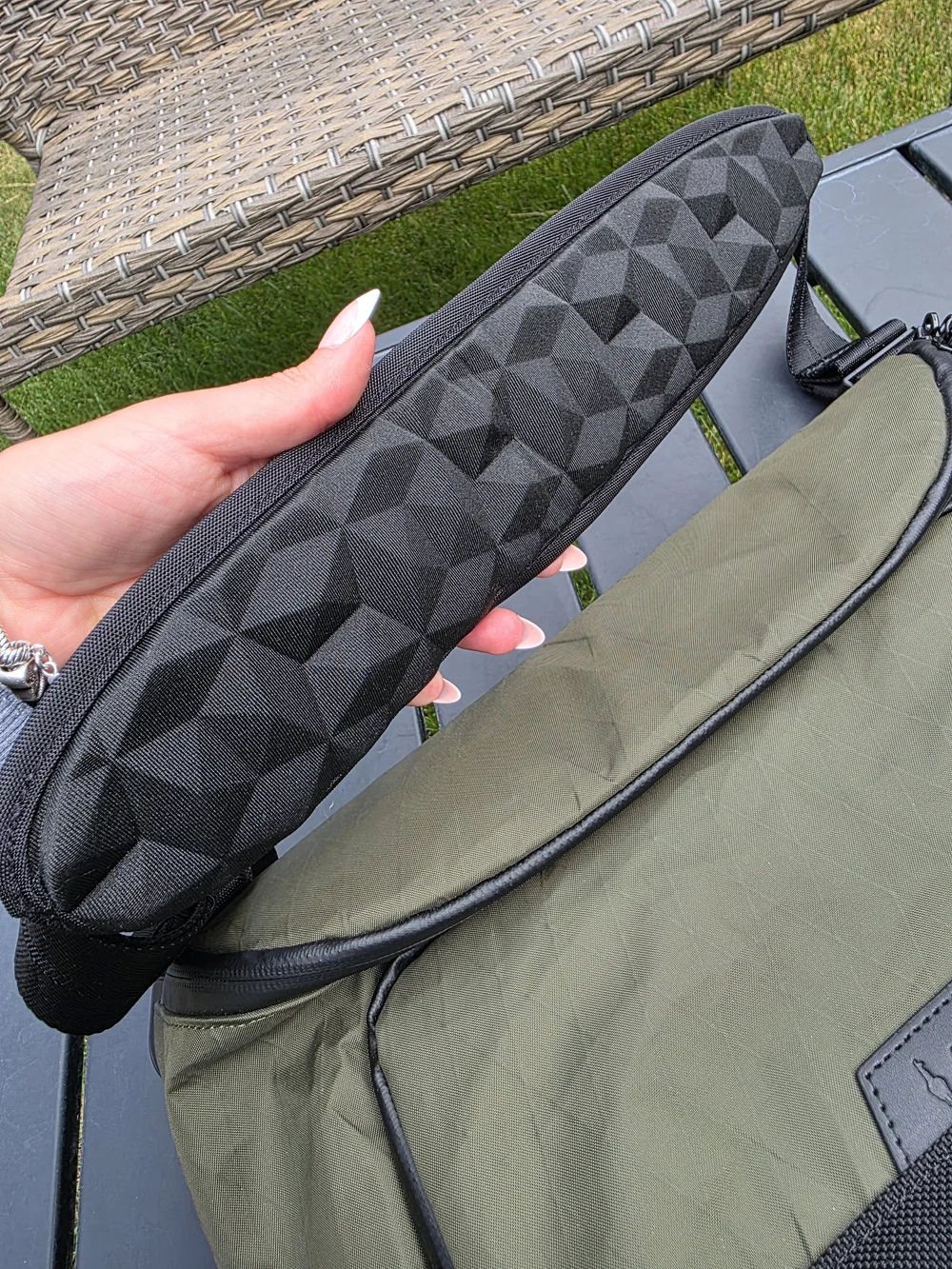 Alpaka Bravo Sling Max V2 Dark Green X-Pac VX21 10L NWT Laptop Sling Bag